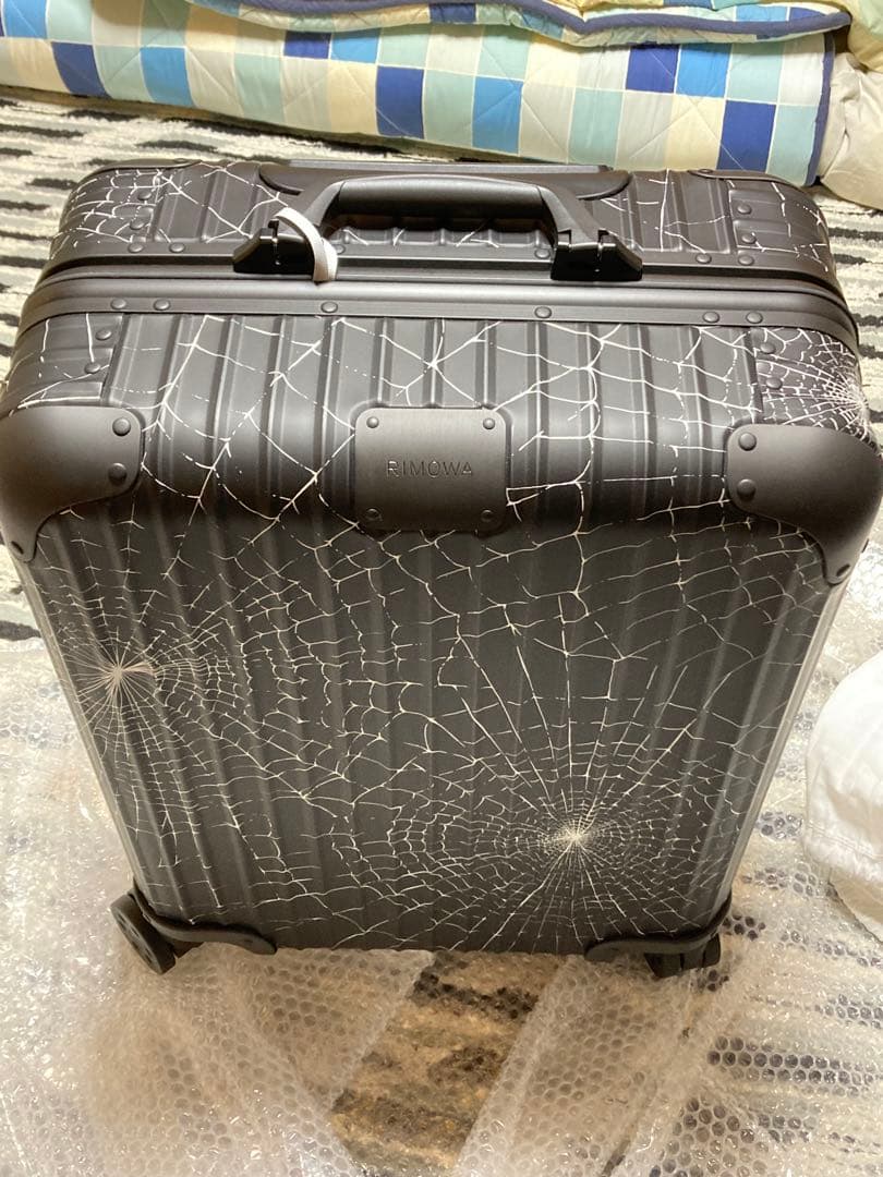 k【新品未使用】シュプリーム/リモワ 49L キャリーケース