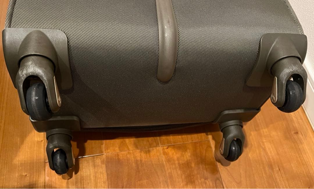 サムソナイト　スーツケースケース