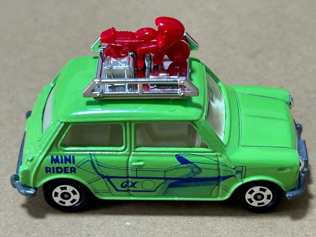 日本製 トミカ ミニクーパー ポケバイ付