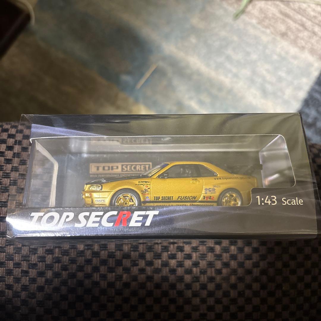 東京オートサロン2026限定商品34R GOLD TOP SECRETミニカー
