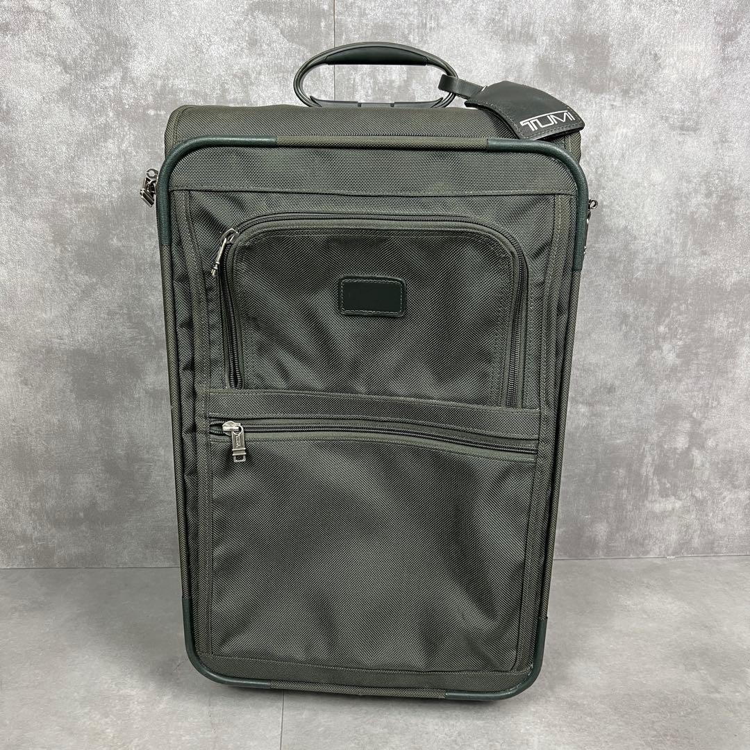 希少色　カーキ　TUMI　トゥミ　キャリーバッグ　スーツケース　2輪　出張　旅行