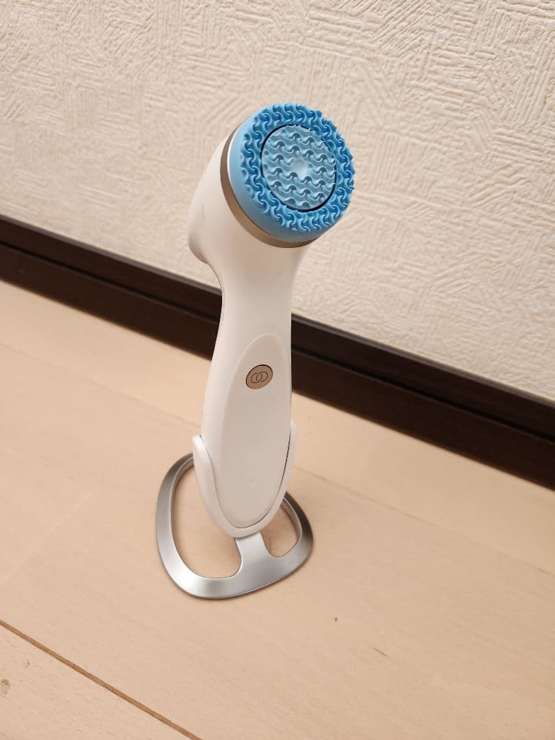 【y__】ageLoc LumiSpa iO 洗顔ブラシ