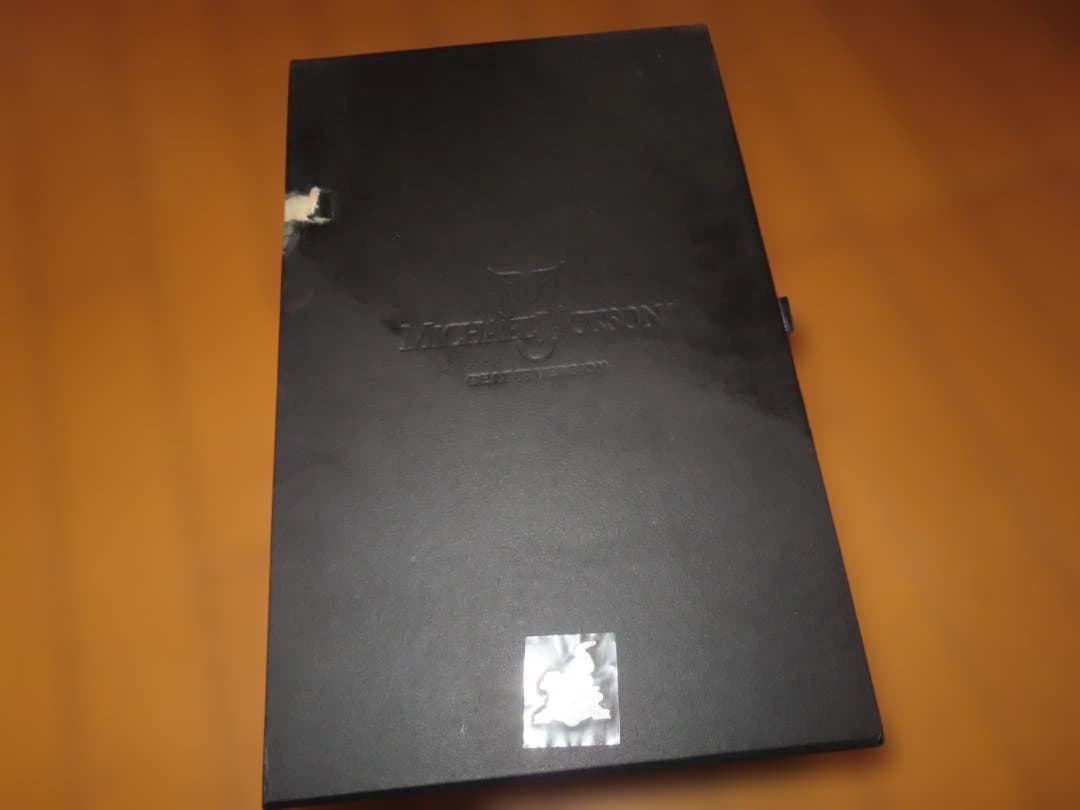 マイケル・ジャクソン_MICHAEL _BEATIT_フィギュア　ホットトイズ