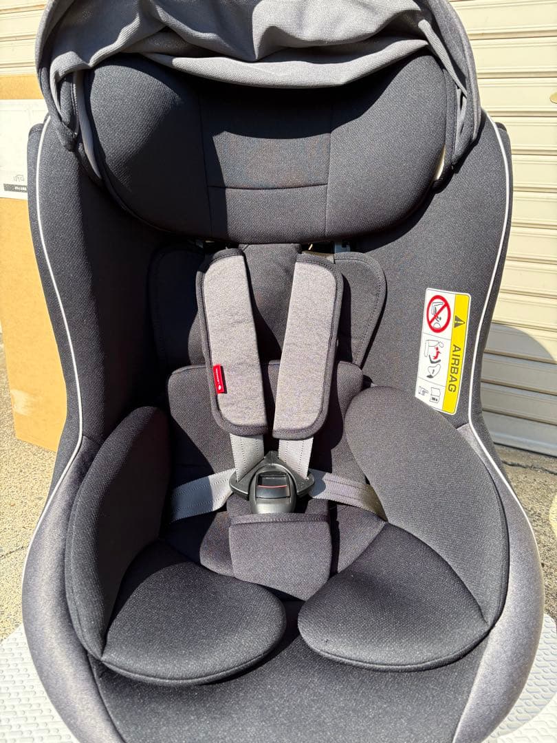 状態良　ネディアップキャノピーα グレー　ベルト固定式　チャイルドシート 新生児