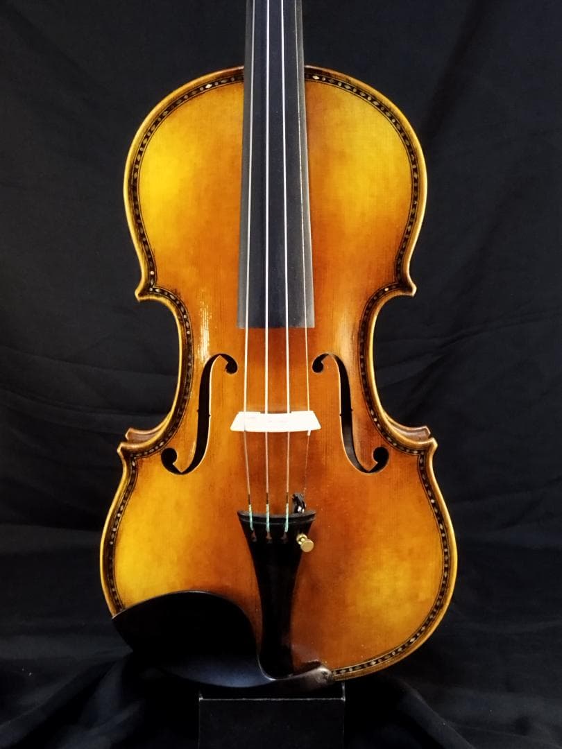 ◆ Stradivarius the 'Hellier' model◆