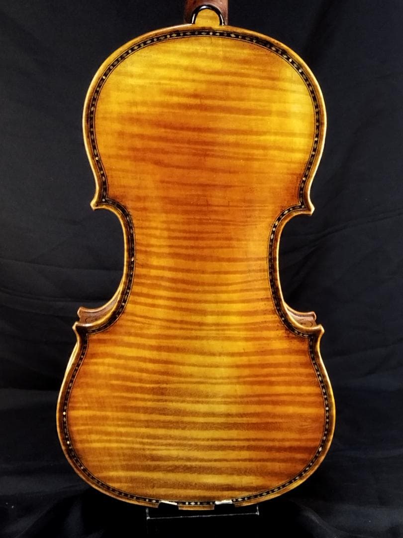 ◆ Stradivarius the 'Hellier' model◆