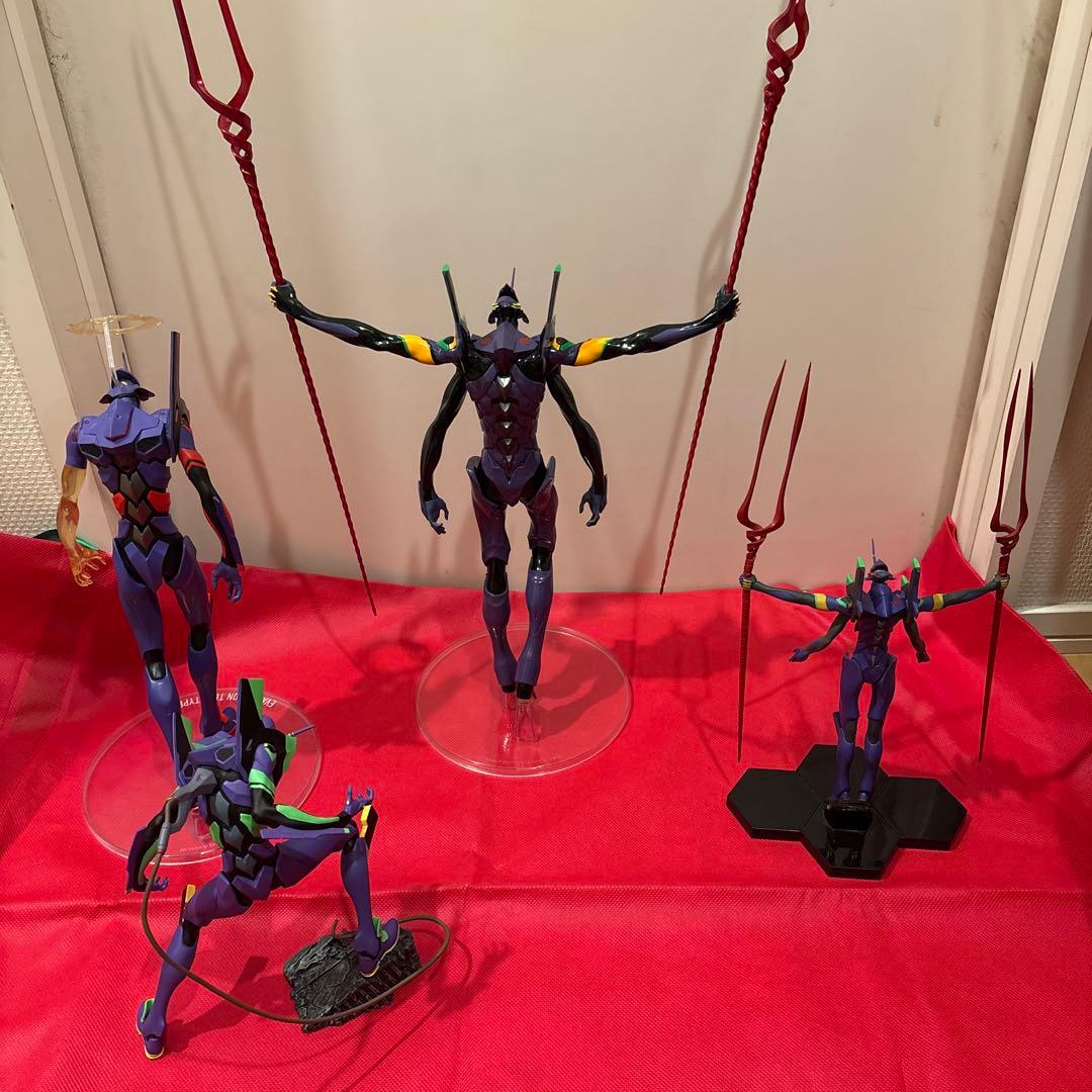 エヴァンゲリオン初号機および第13号機4体セット