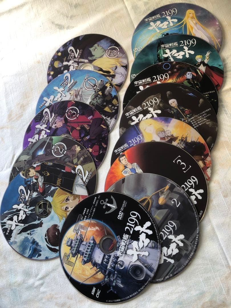 DVDプレーヤー、DVD（エージェント・オブ・シールド他全33枚）　セット