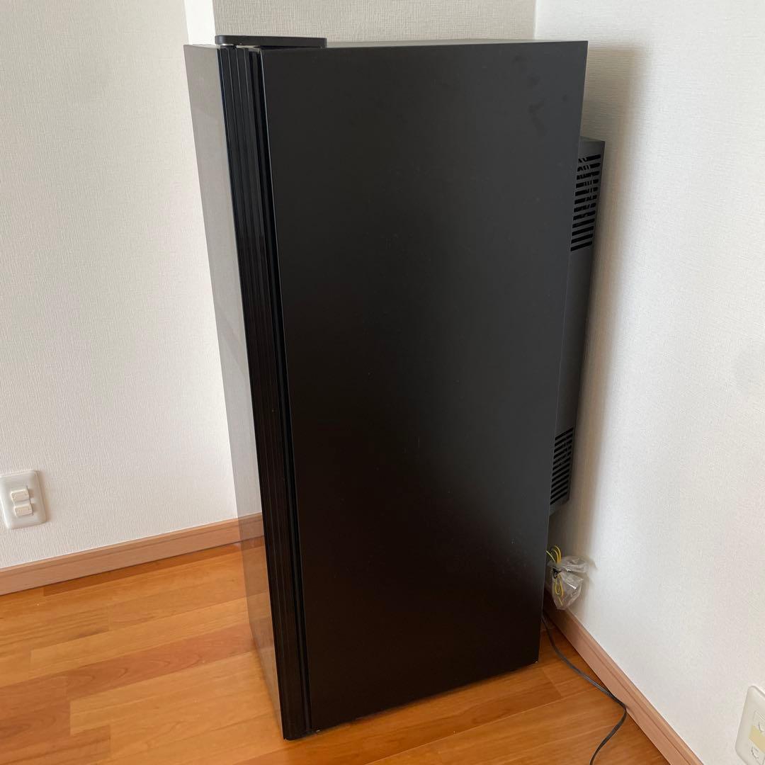 ワインセラー 18 ボトル　ブラック　BWC-018P