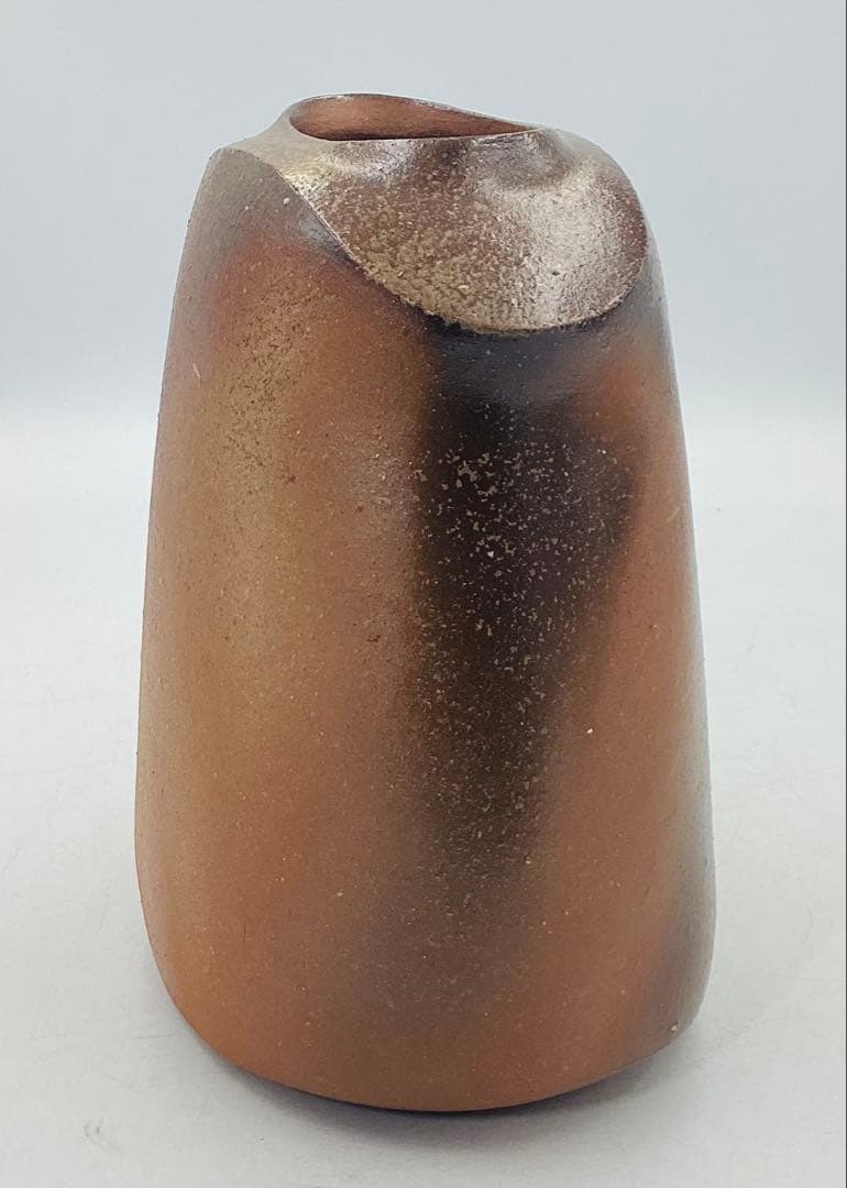 ★ 伊勢崎創先生　伊勢崎満先生の三男　備前焼扁壺　共箱　【25】　★