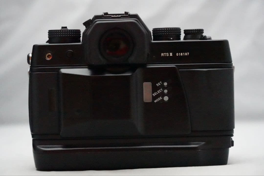 ☆元箱・取説付き☆ コンタックス RTS Ⅲ ボディ 高性能フィルムカメラ