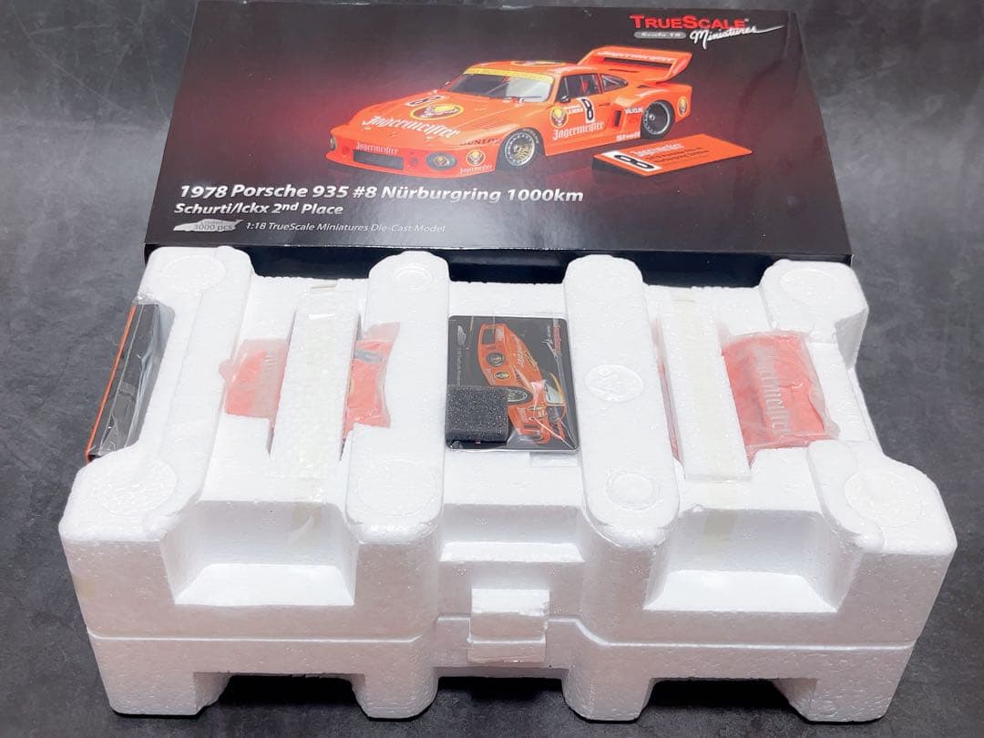 トゥルースケール 1/18 ポルシェ 935 1978
