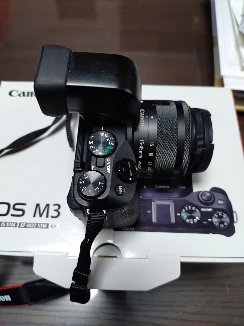 Canon EOS M3 ミラーレスカメラ