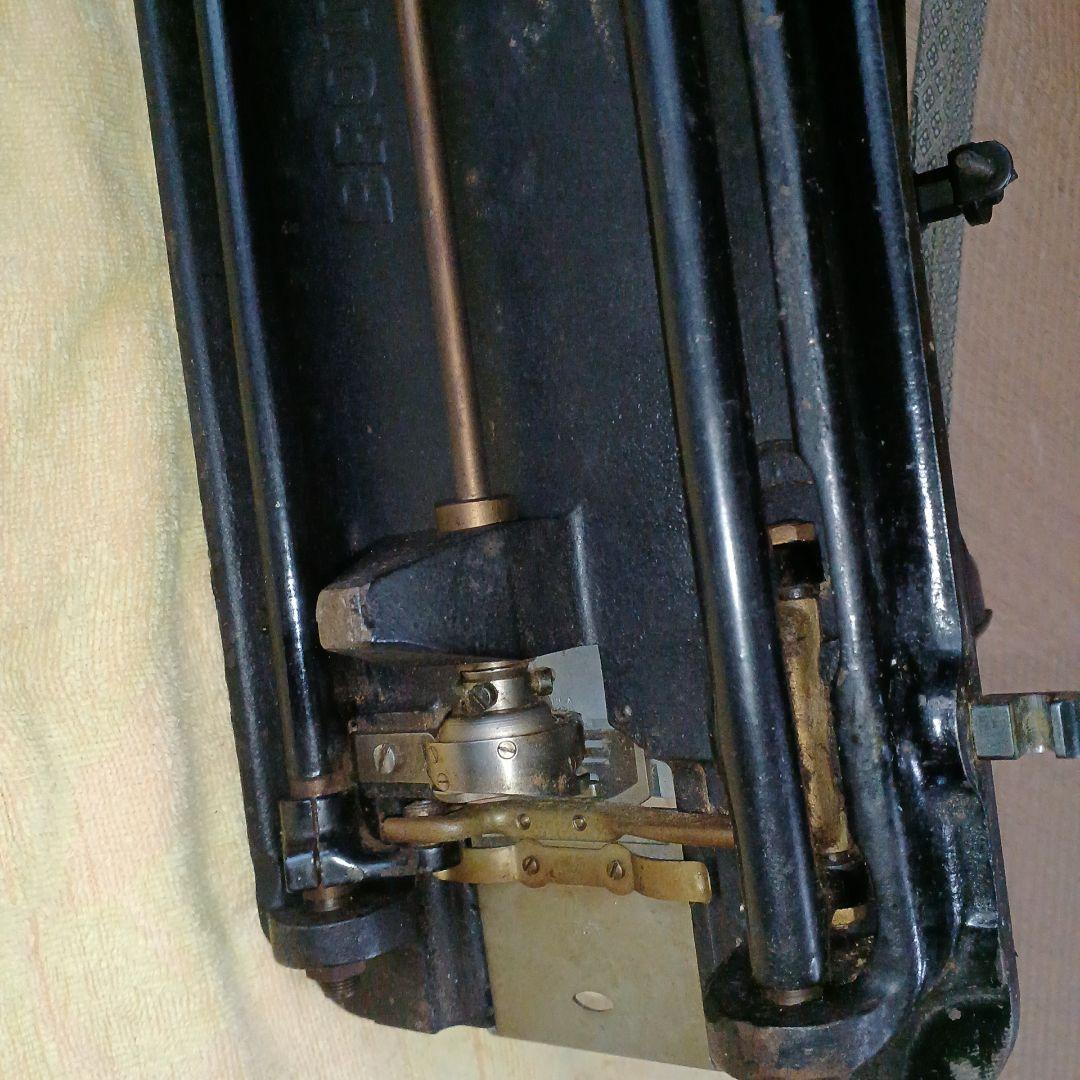 アンティーク動力ミシン　ブラザー