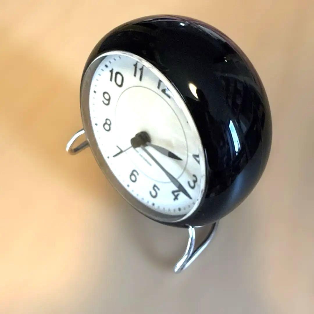 アルネ・ヤコブセン　置き時計　ブラック