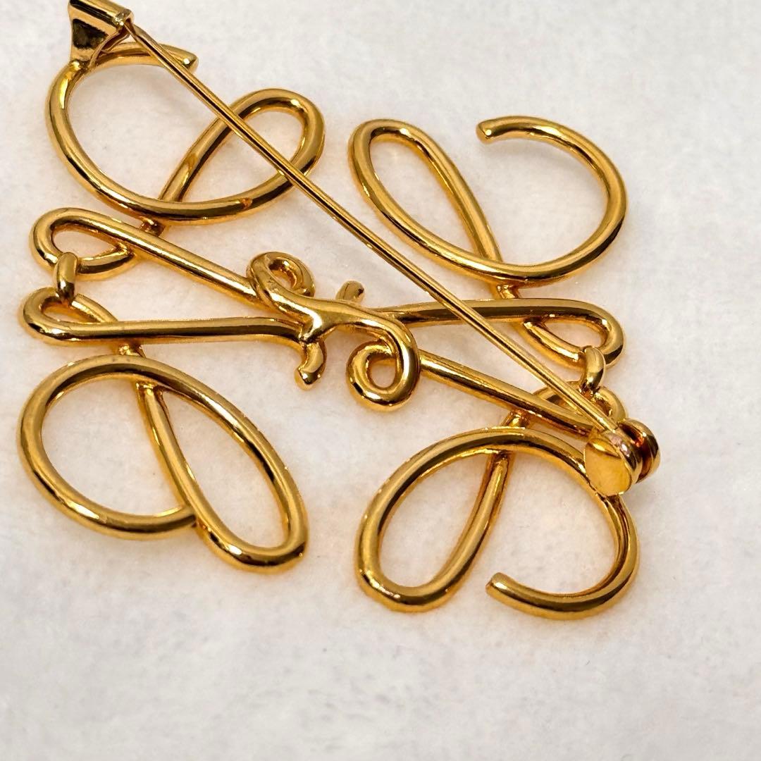 LOEWE ロエベ アナグラム ブローチ ゴールド