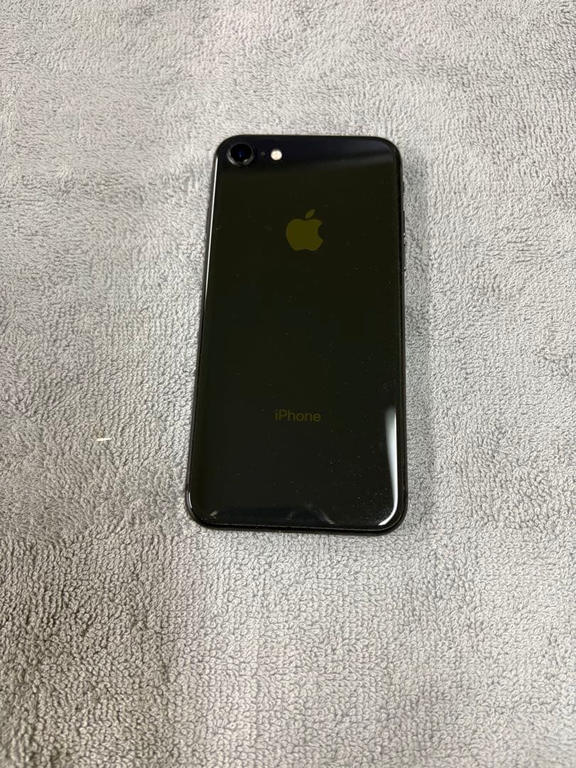 Apple iPhone 8 64GBブラック 本体 箱付