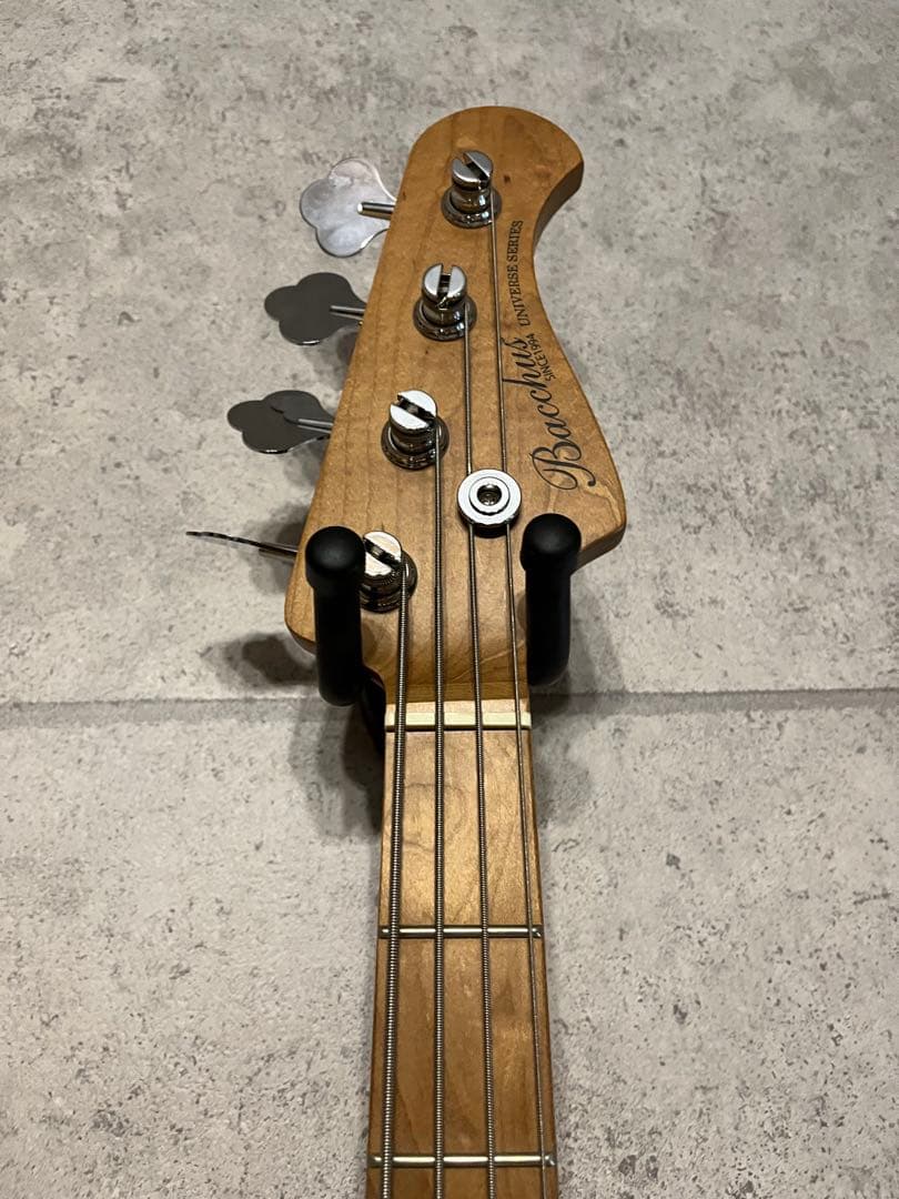 美品　ベース　Bacchus バッカス BJB-1-RSM/M BLK