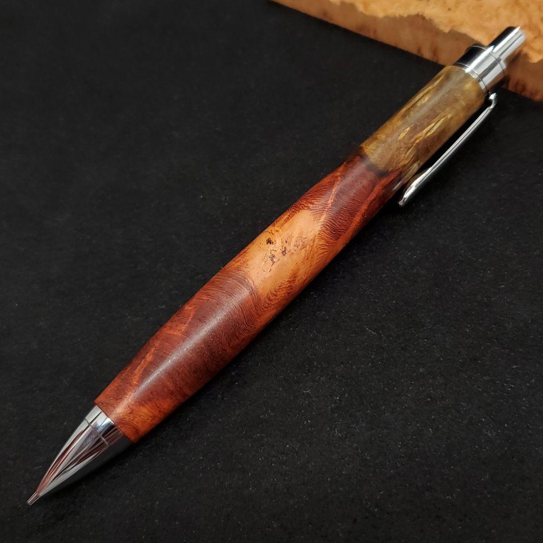 ⑱Bハンドメイド木軸シャーペン花梨瘤紅白赤濃いめ