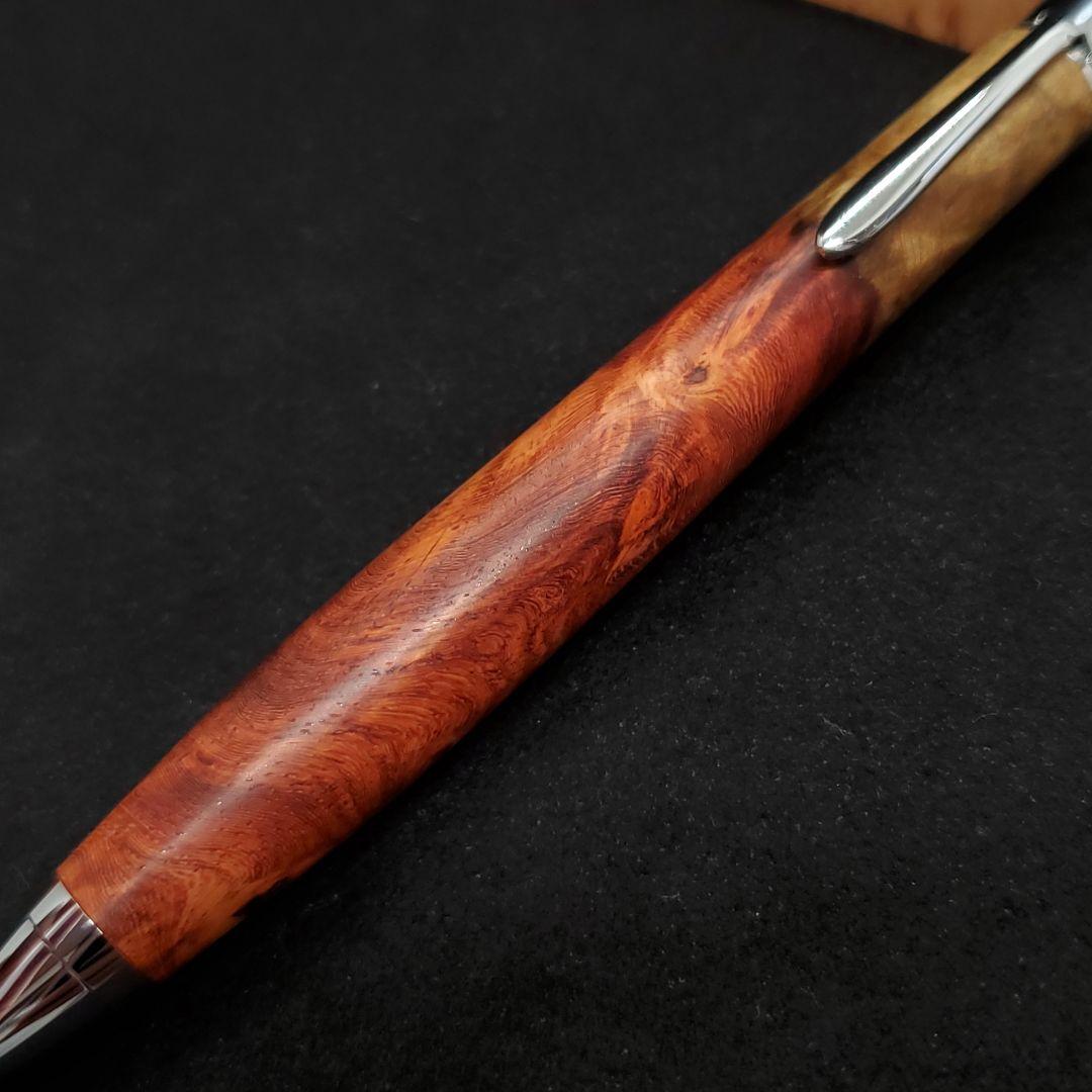 ⑱Bハンドメイド木軸シャーペン花梨瘤紅白赤濃いめ