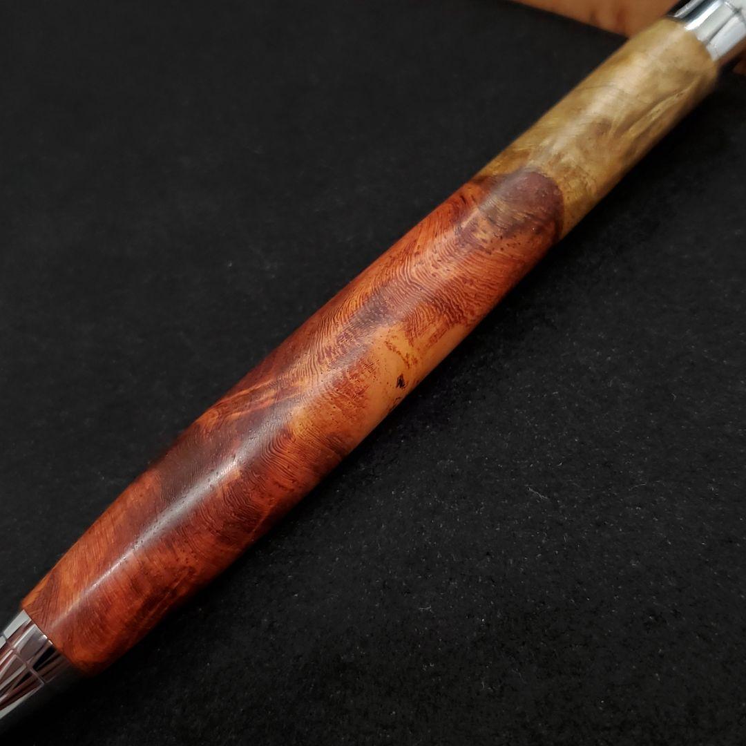 ⑱Bハンドメイド木軸シャーペン花梨瘤紅白赤濃いめ