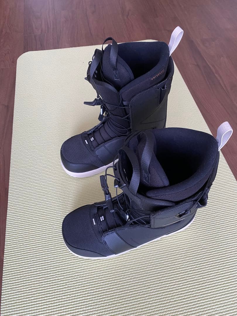 Salomon スノーボードブーツ ブラック Faction