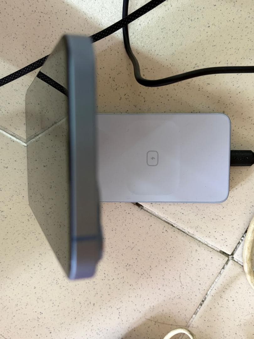 Iphone 14 プラス　１２８GB　ブルー