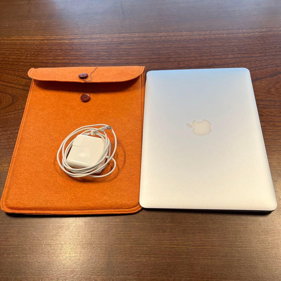 Apple MacBook Air 2012 Mid 13.3インチ