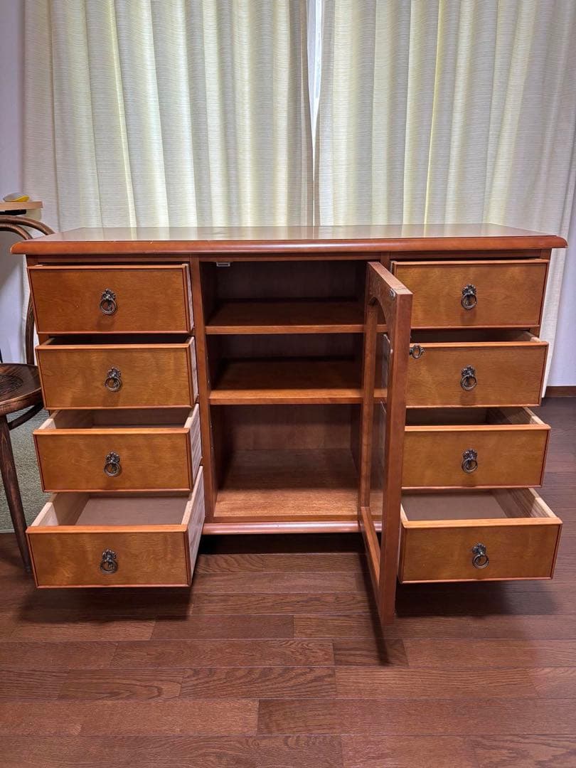 リンホーリン　イトキン　キャビネット