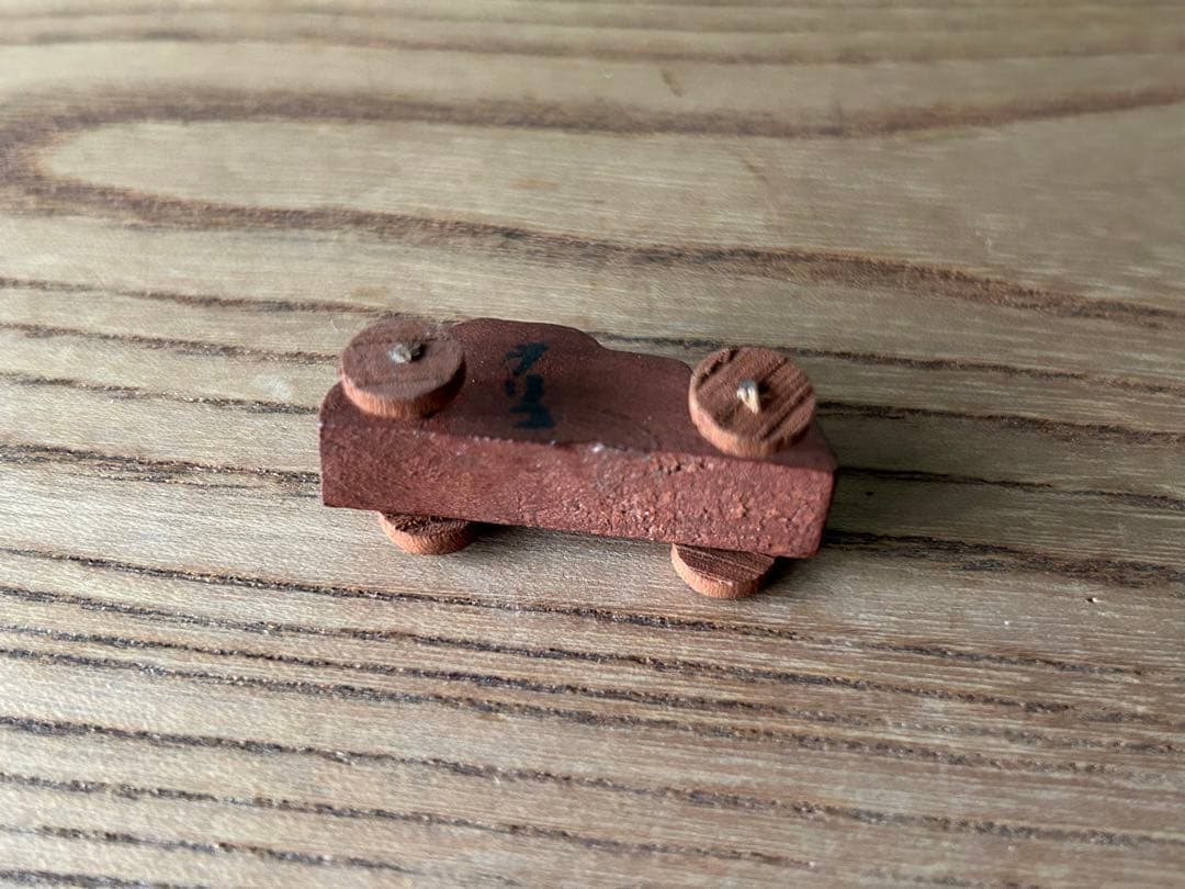 戦前 昭和14年頃 グリコのおまけ 木製 装甲車 貴重 第二次世界大戦