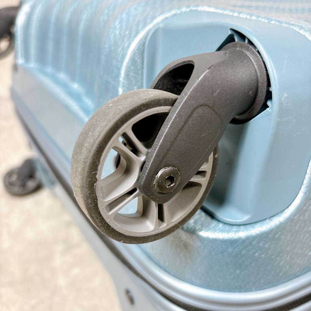 【極美品】SAMSONITE 68L コスモライト スピナー69 アイスブルー