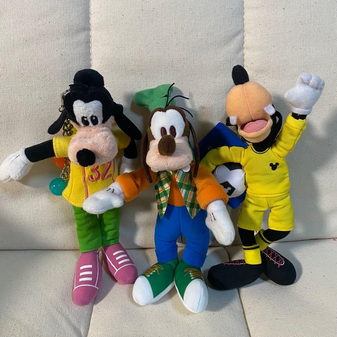 ユ*キ様 ディズニー　グーフィー マックス　ぬいぐるみ　キーチェーン　など　まと