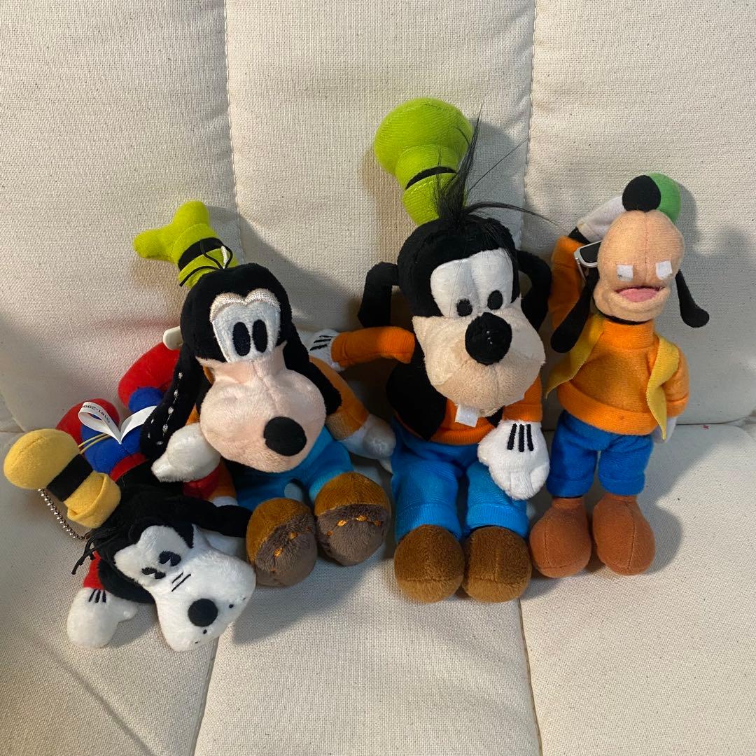 ユ*キ様 ディズニー　グーフィー マックス　ぬいぐるみ　キーチェーン　など　まと