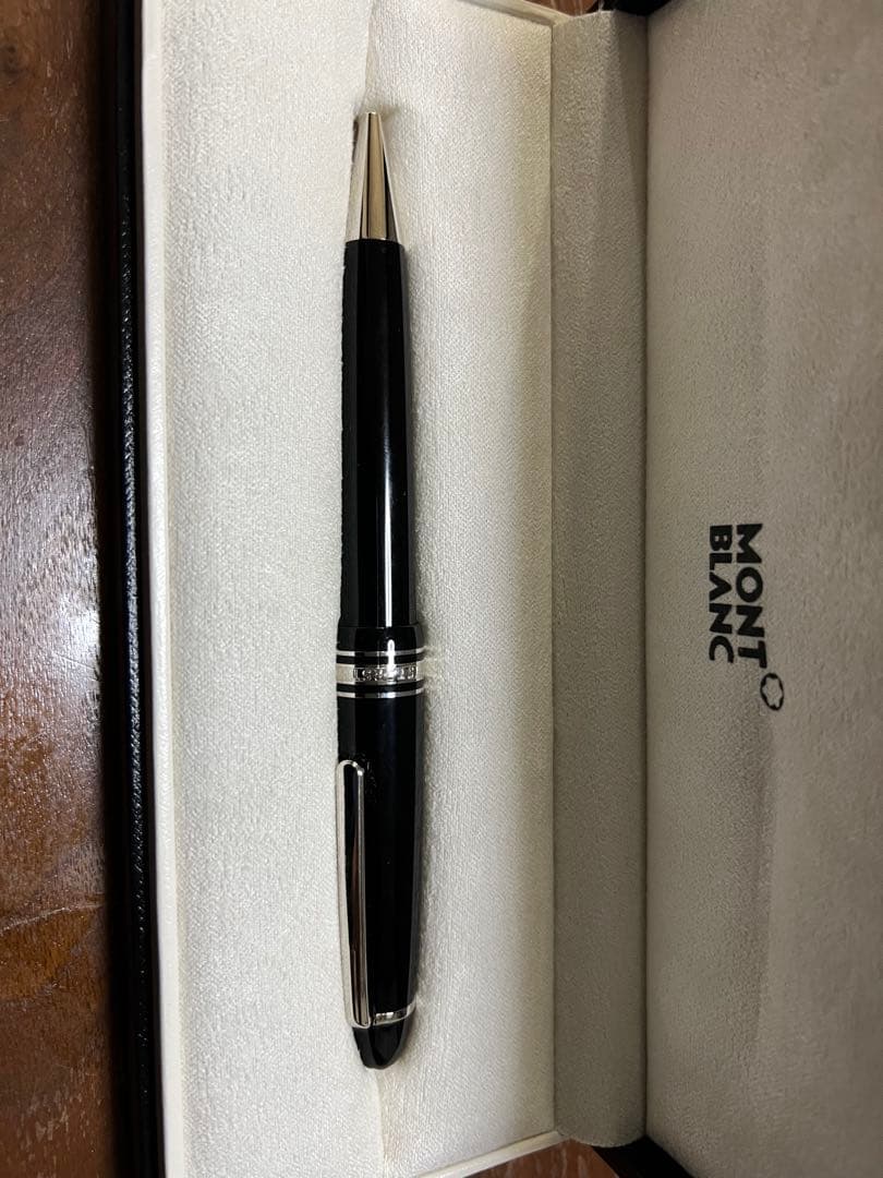 MONT BLANC 黒 ボールペン 本体