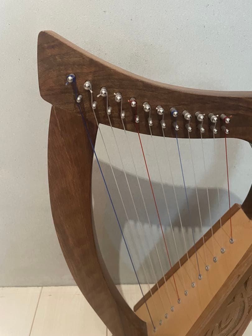 アイリッシュハープ　ベイビーハープ　12弦　チューニングツール付き