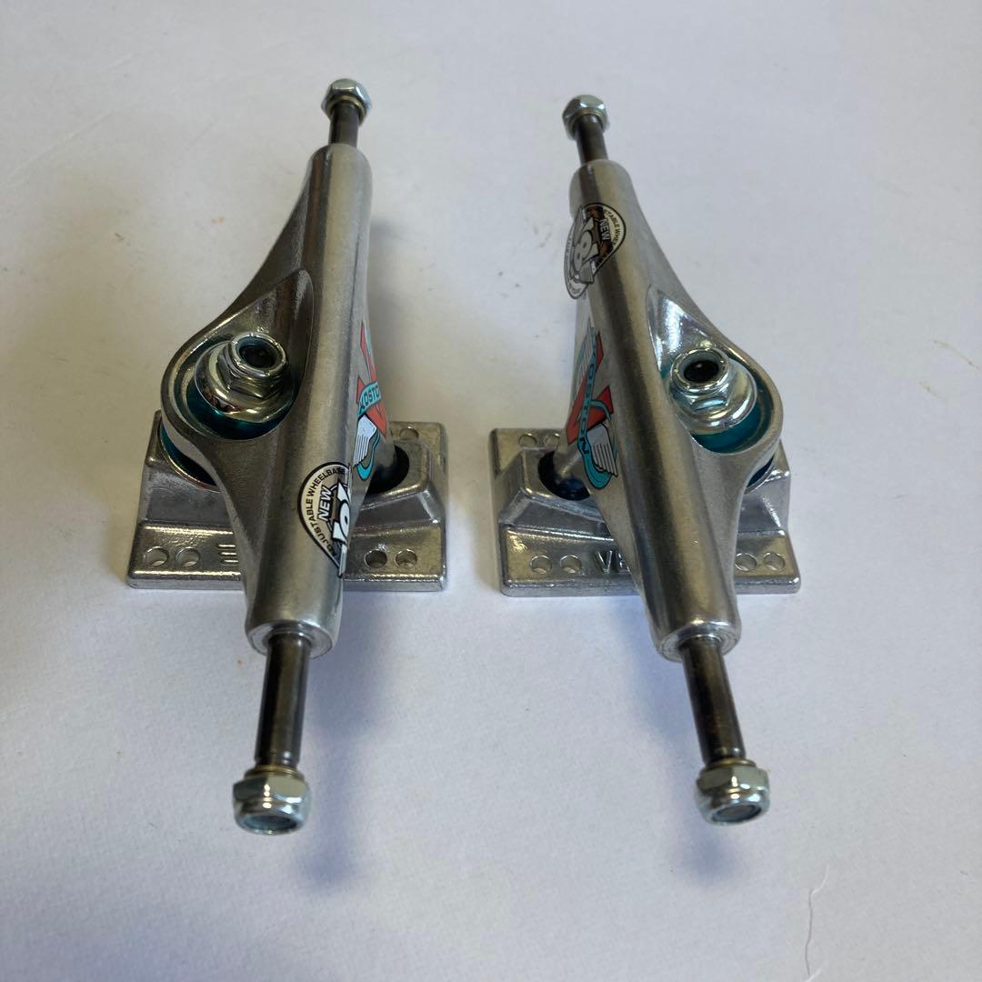 Venture V8 トラック 5.6 (8.25) KOSTON 未使用