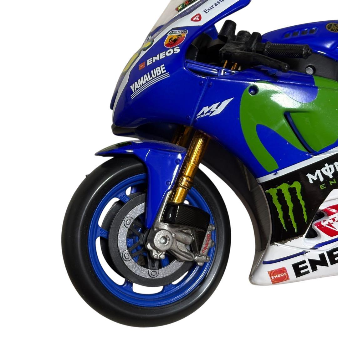 YAMAHA YZR-M1 モビスターヤマハ ロッシ No.46