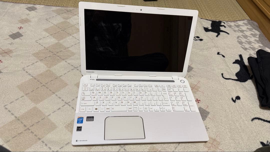 Windowsノート本体 dynabook T554 T554/76LW