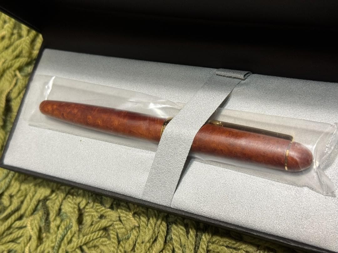 PLATINUM　プラチナ万年筆　ブライヤー　PTB-30000BN　新品　中字