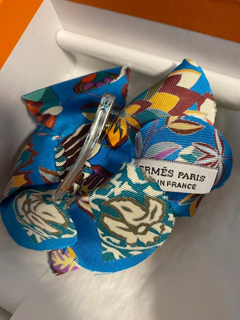 エルメス　フラワーツイルコサージュ　ヘアアクセサリー