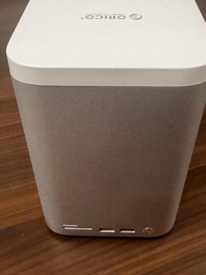 備品完備 Orico Minitower ハイブリッドストレージケース おまけ付