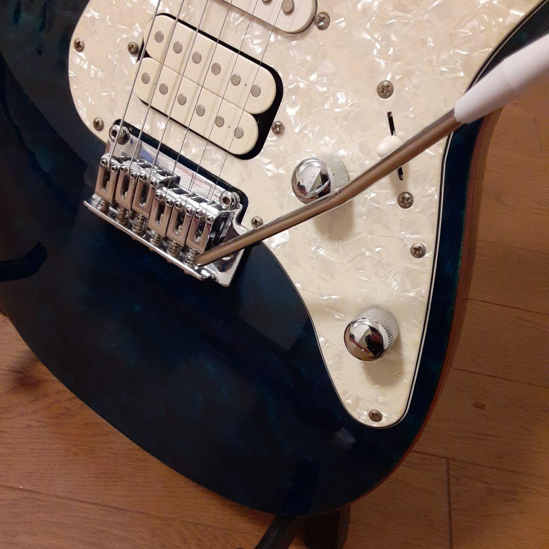 メイビスエレキギター ブラック/ブルー 6弦