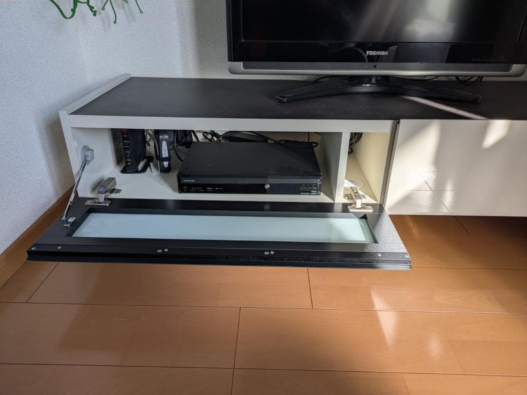 令和最新版　パモウナ　TVボード　150幅　魔改造済み　※純正の脚も同梱します！
