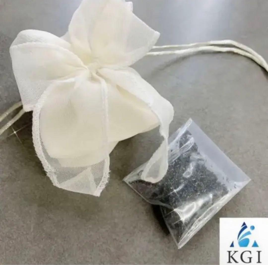 本物の流れ星の粉✨✨✨⭐️隕石⭐️✨✨✨