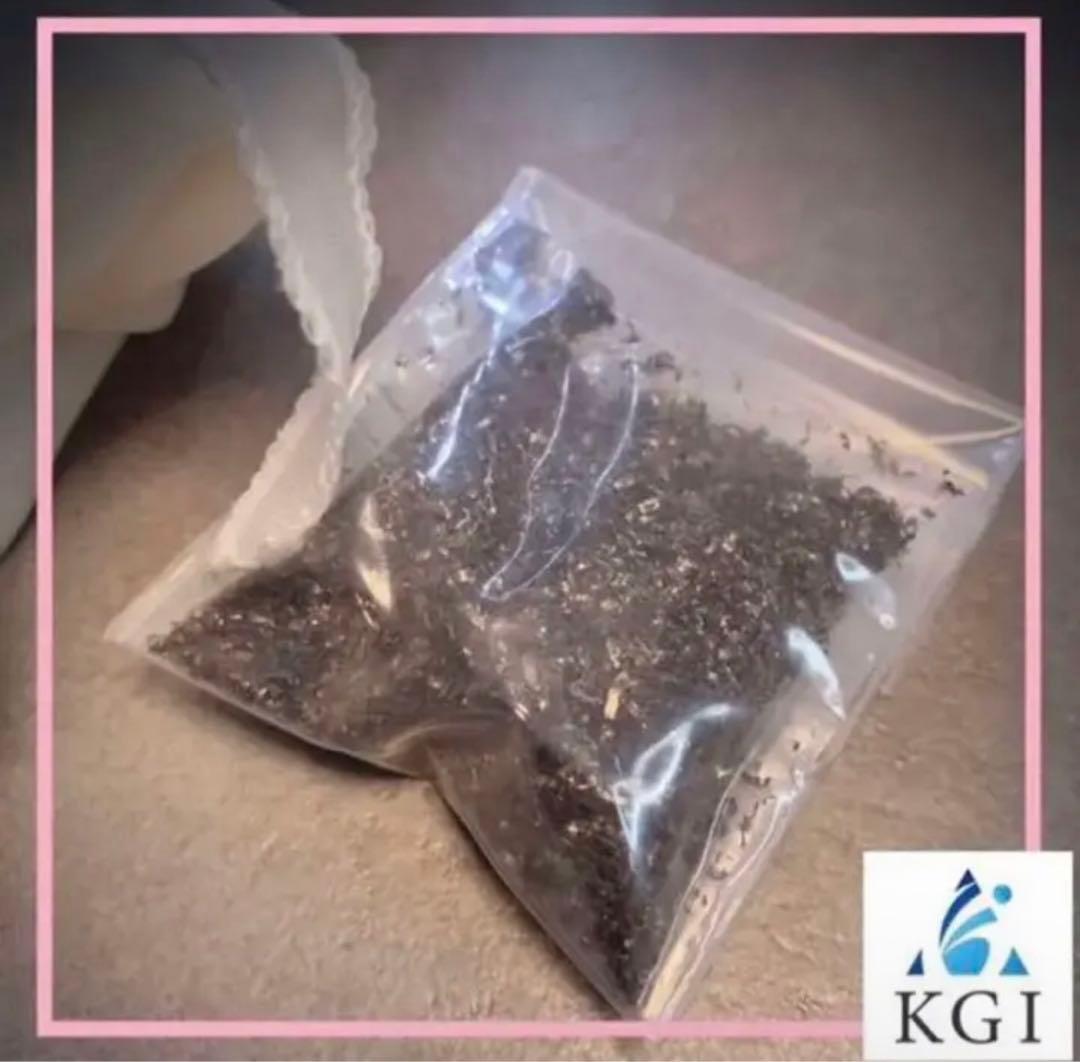 本物の流れ星の粉✨✨✨⭐️隕石⭐️✨✨✨