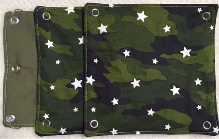 モモンガハウス（迷彩柄・星）モスグリーン   秋・春仕様  1950円