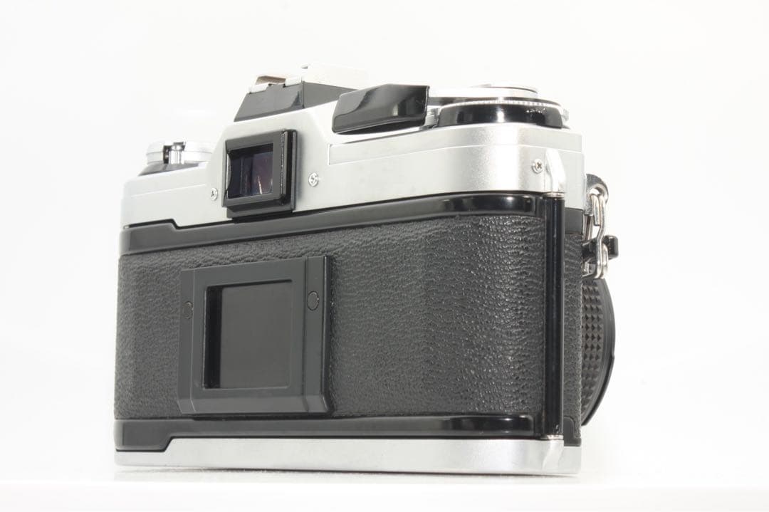 整備品　Canon AE-1 newFD 50mm f1.8 オールド一眼レフ