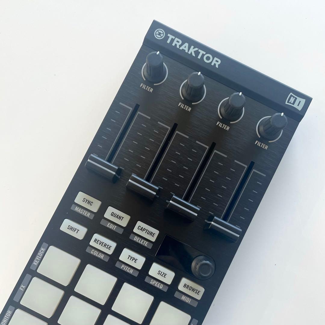 【美品】TRAKTOR KONTROL F1 （PCDJ用コントローラー ）