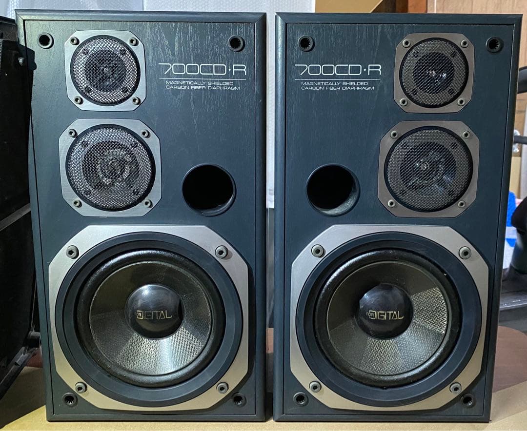 Sansui サンスイ ３ウェイ スピーカーシステム 700CD-R ペア
