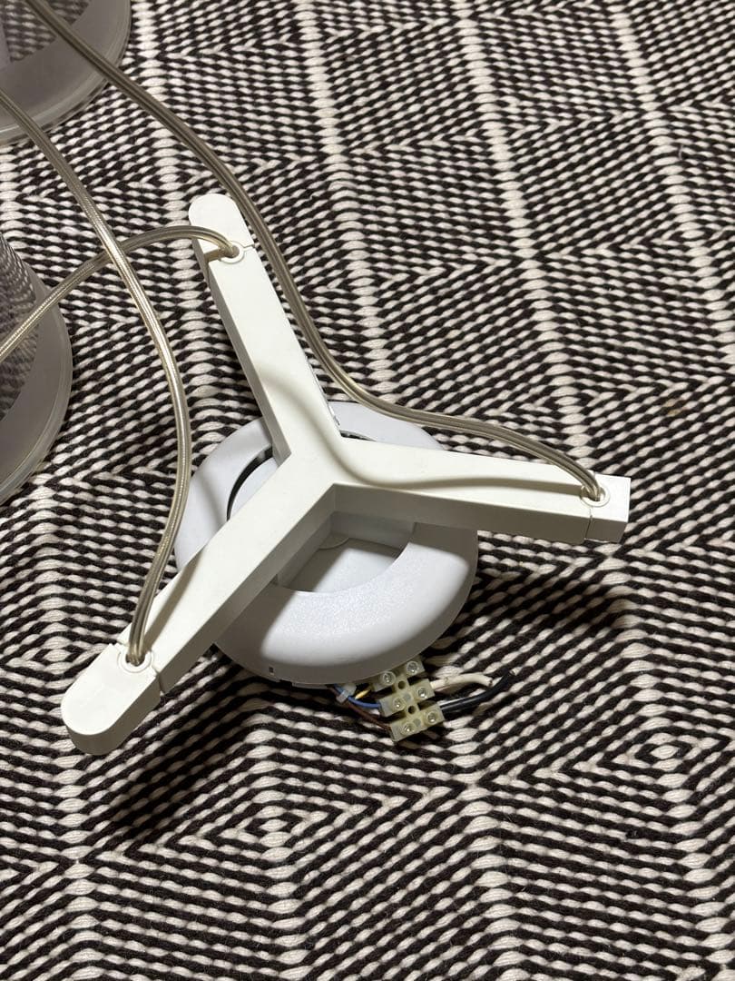 FLOS (フロス) Fucsia (フーシア) 3 ペンダントライト　説明書有